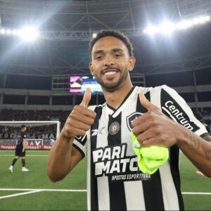 Burnley, da Inglaterra, faz proposta por Vitinho