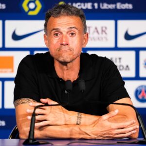 Luis Enrique elogia Flamengo e projeta final equilibrada do Mundial contra o PSG